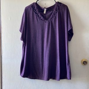 Purple shirt, short sleeve